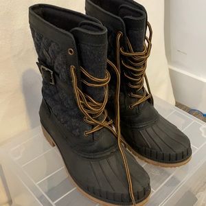 Women’s Kamik Snow boots
